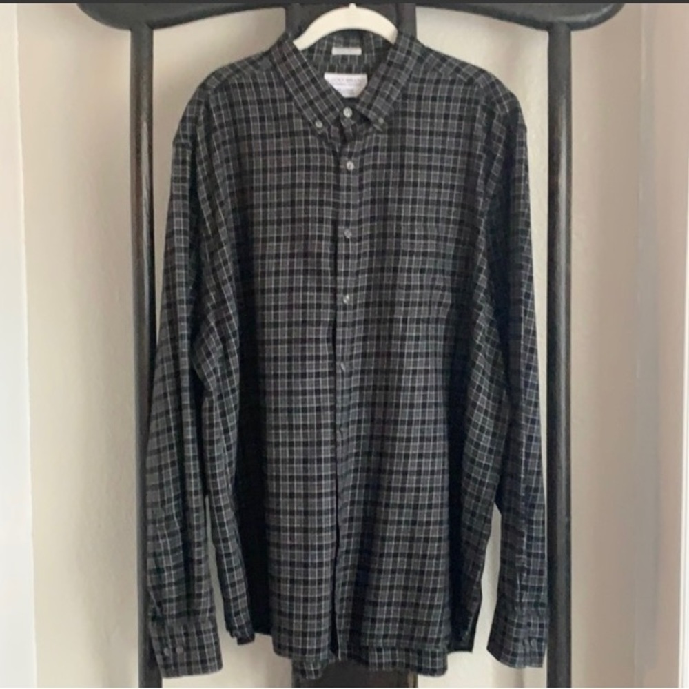 Lucky Brand Flannel Long Sleeve Black/Gray Plaid Shirt in Mens XXL.